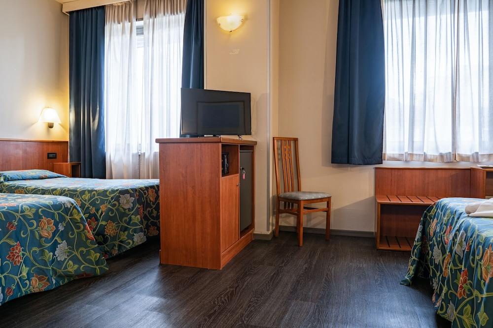 B&B Hotel Torino President Экстерьер фото