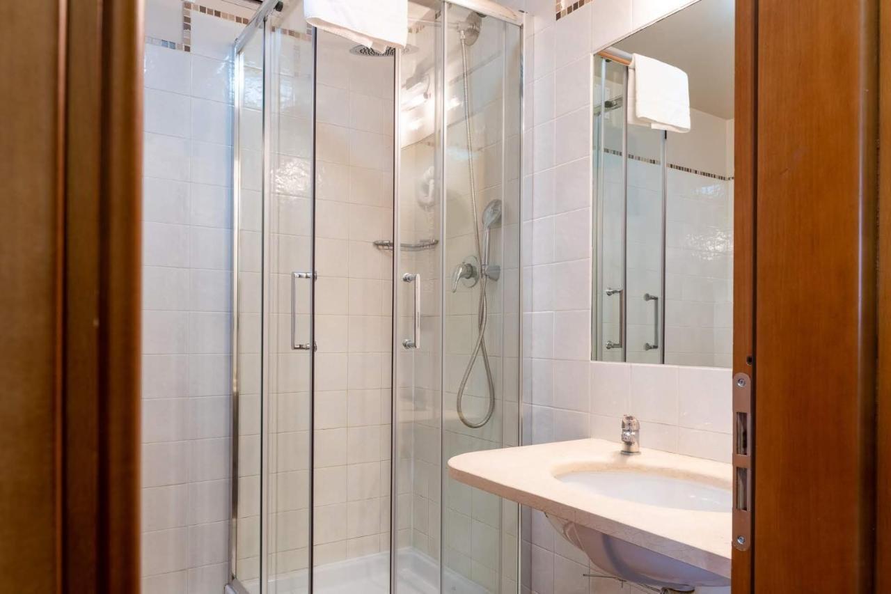 B&B Hotel Torino President Экстерьер фото