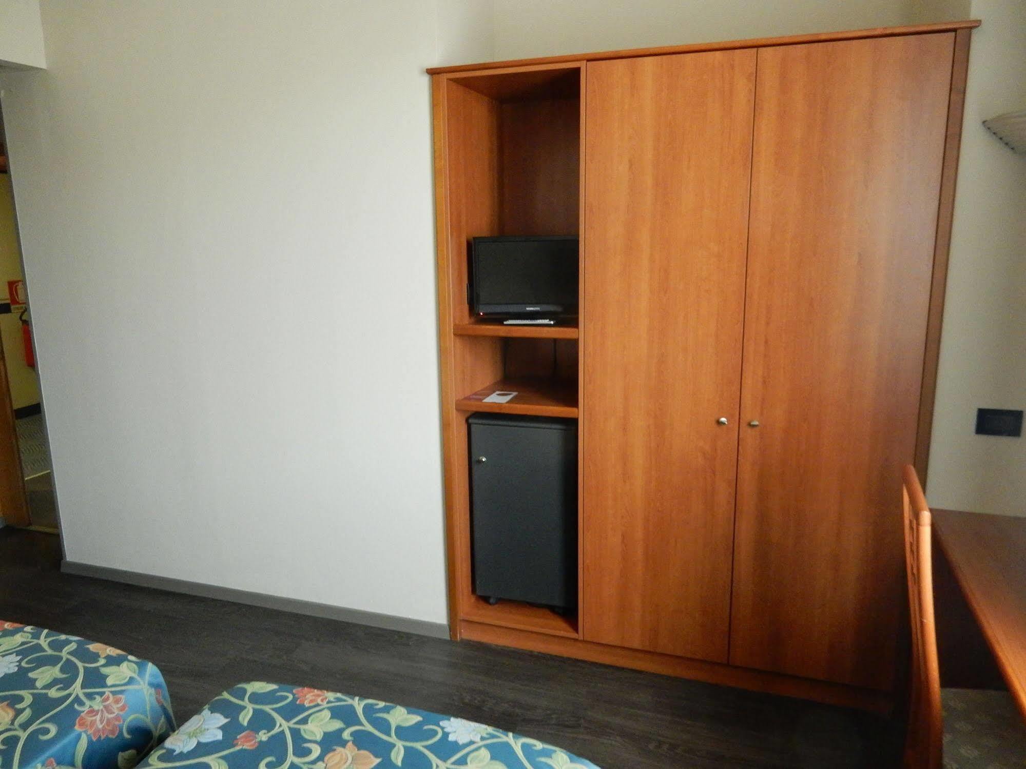 B&B Hotel Torino President Экстерьер фото